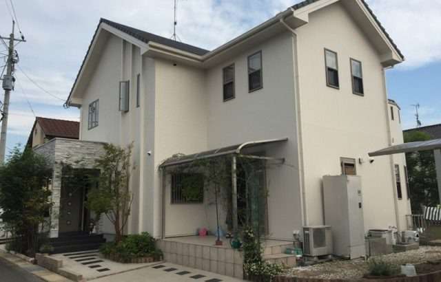 神埼市千代田町　Y様邸 (シリコン樹脂ツヤ消し仕上げ)