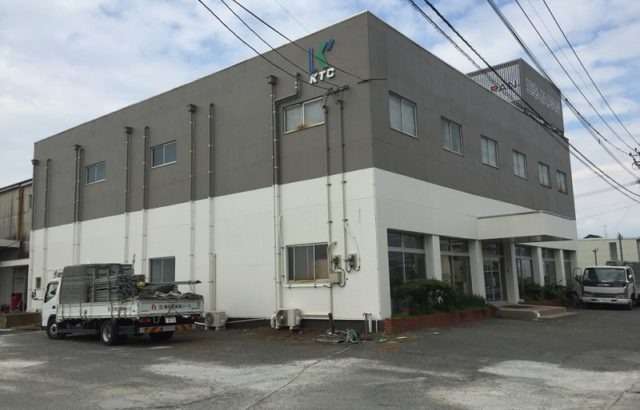 外壁塗装、屋根塗装　佐賀市諸富町　㈱九州運輸　諸富工場