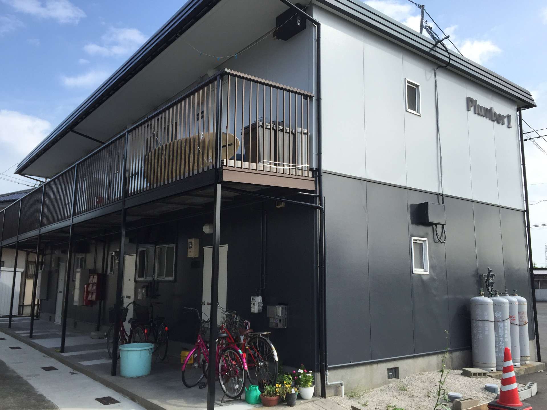 佐賀市　鍋島　アパート塗装工事　ビフォーアフター