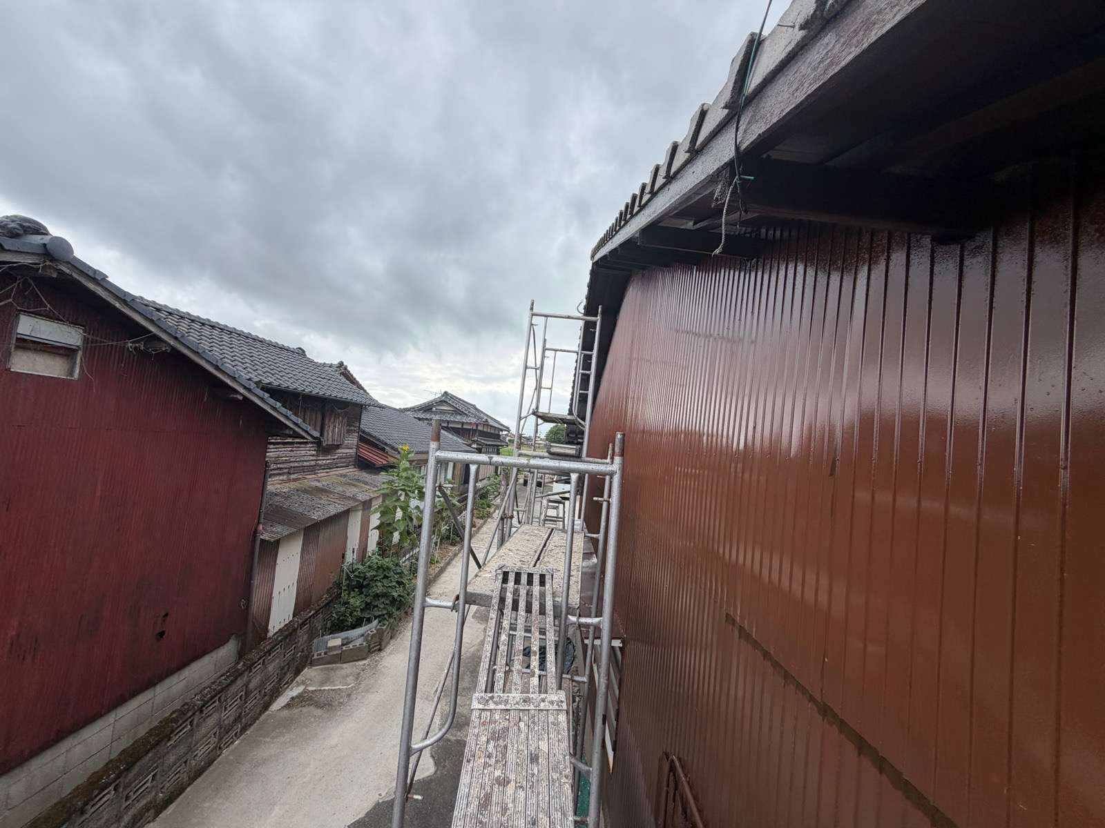 佐賀市 川副町 倉庫外壁塗装 上塗り