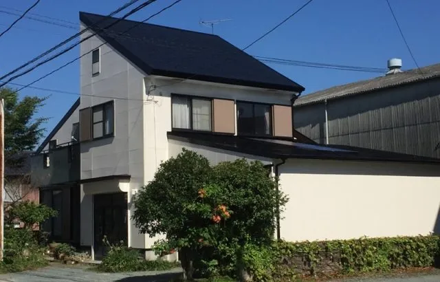福岡県大川市　N様邸屋根、外壁塗装 (シリコン樹脂仕様)