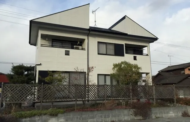 佐賀市川副町　K様邸　屋根、外壁塗装 (シリコン樹脂)